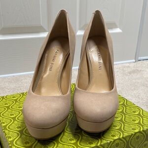 Gianni Bini Women's Beige Platform Heels